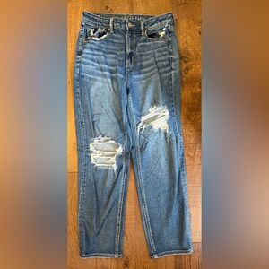 American Eagle Womens Mom Straight Jeans Size 10 Blue Stone Washed Cotton Denim